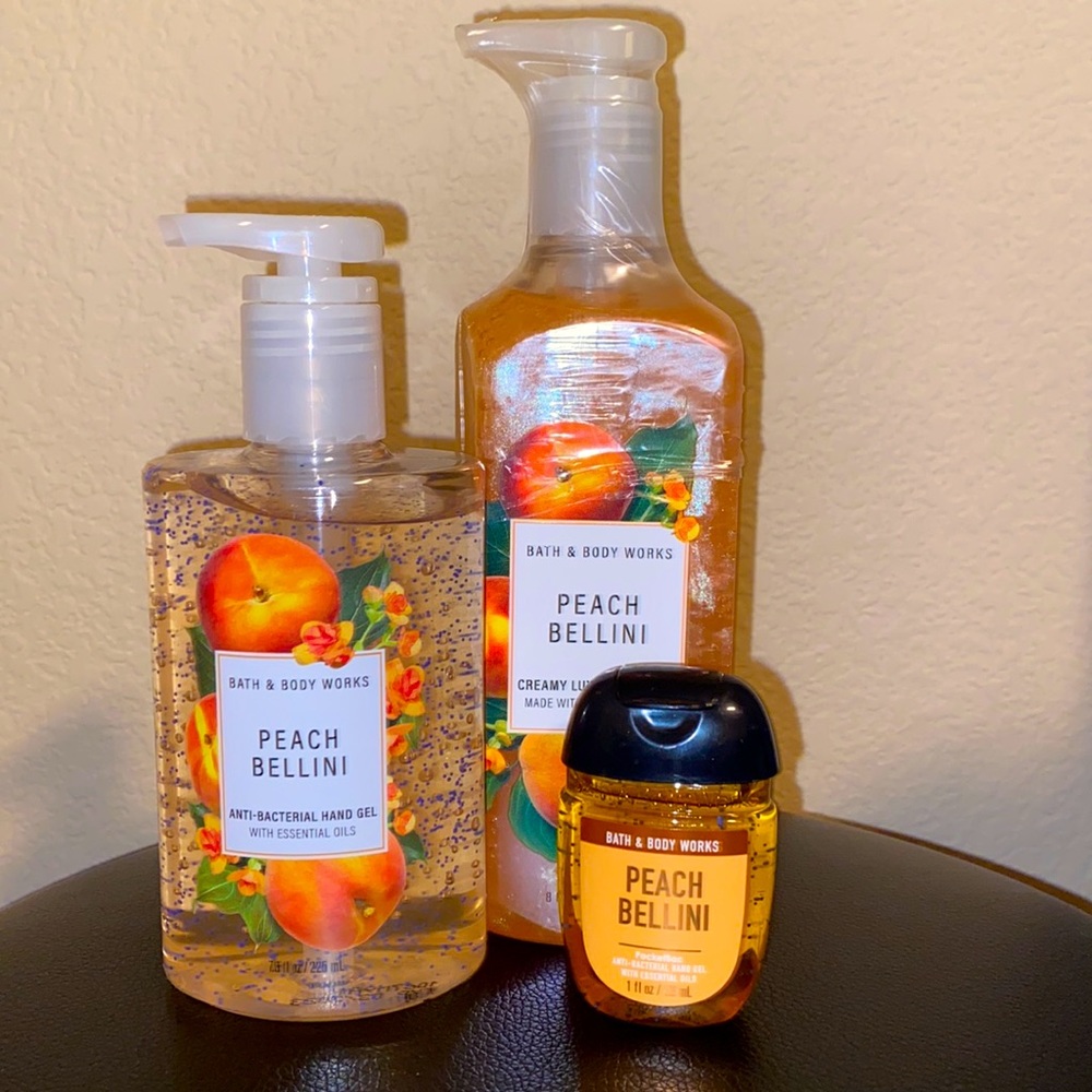 Bath and Body Works Peach Bellini hand sanitizer